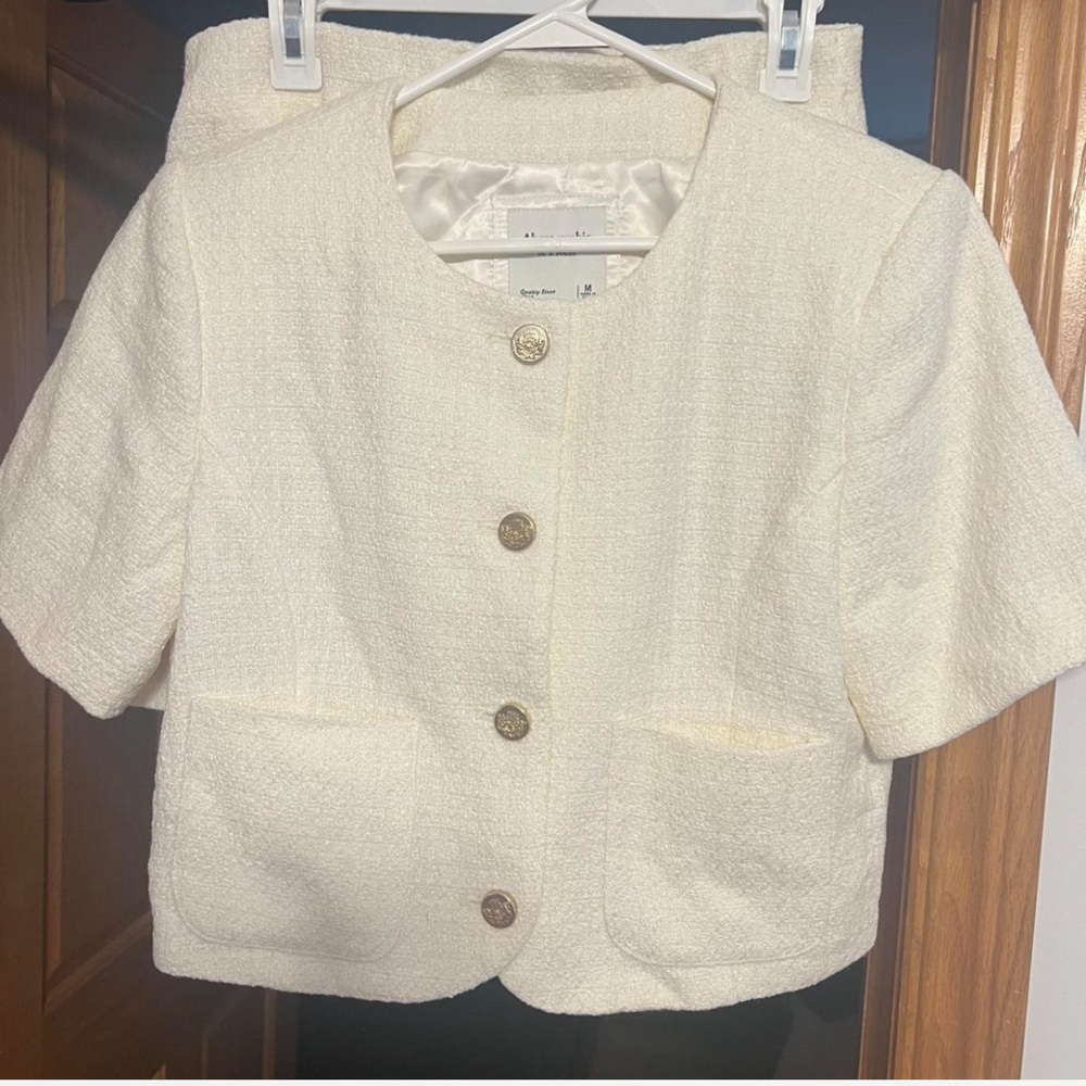 Abercrombie & Fitch Cream Short-Sleeve Bouclé Jacket